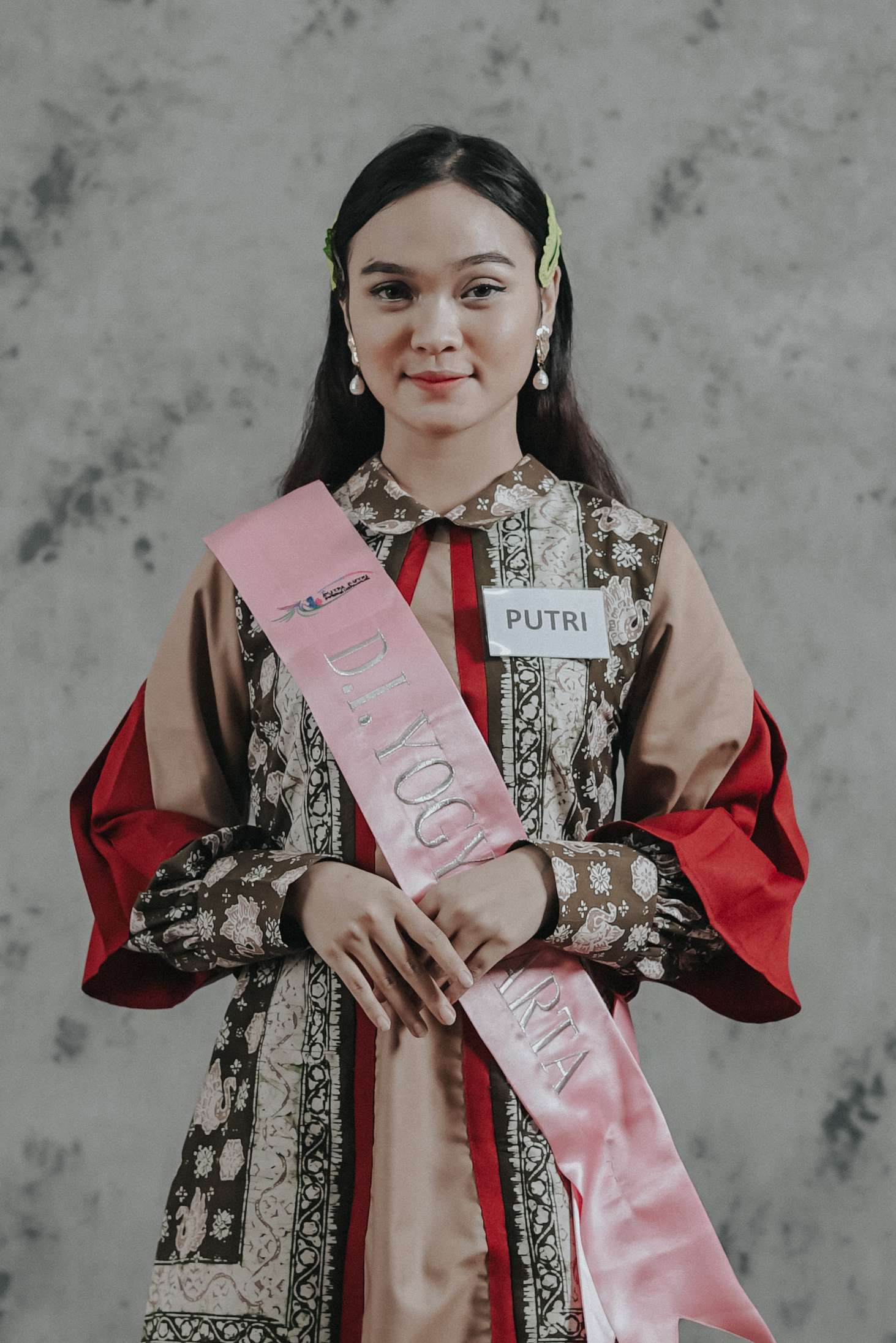 PUTRI NUR INDAH
